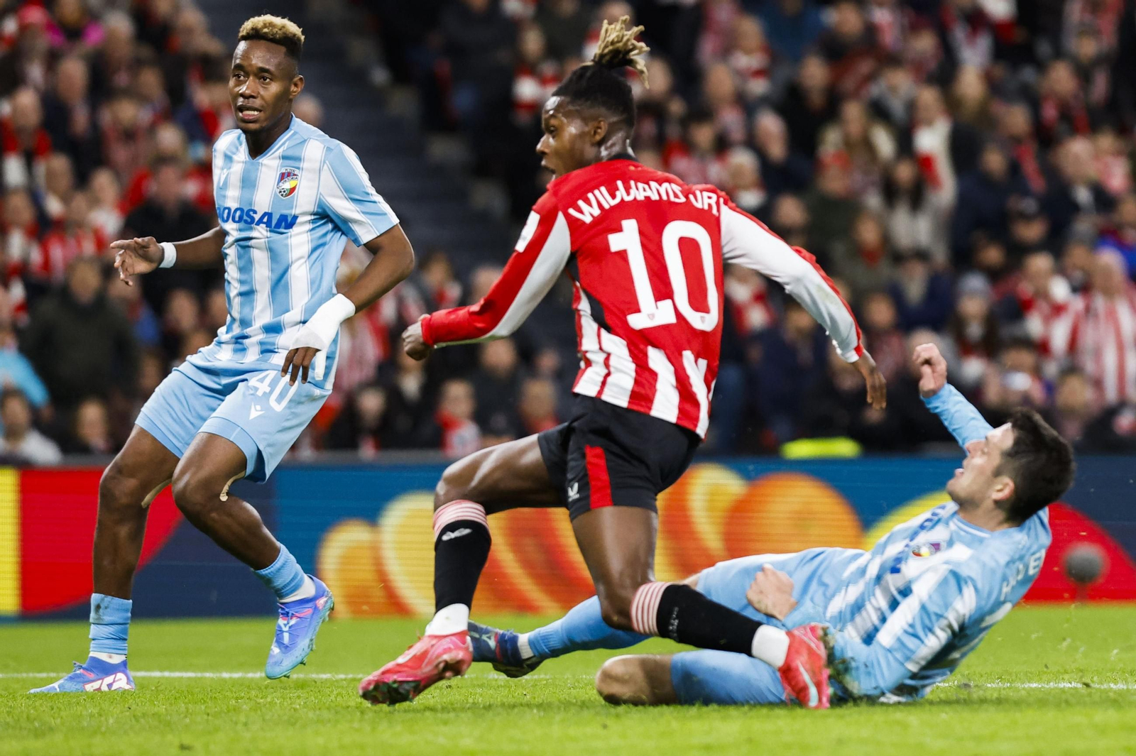 Las fotos del Athletic - Viktoria Plzen
