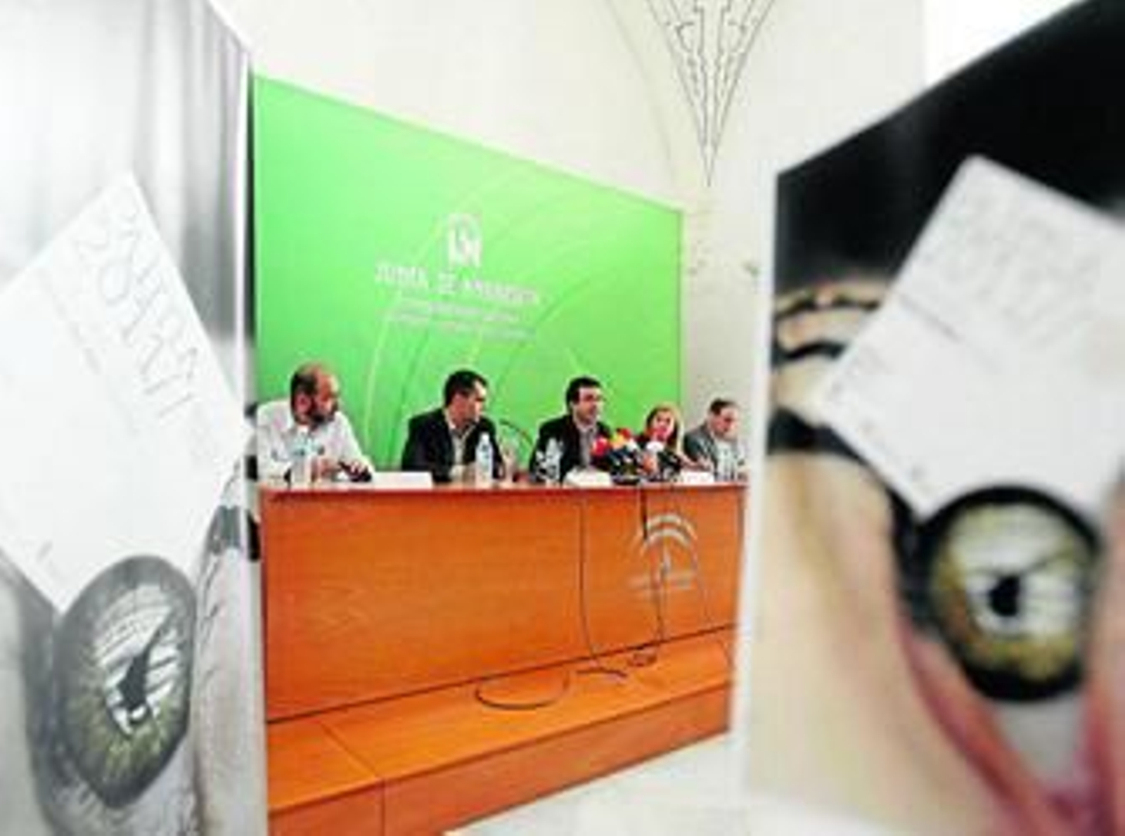 Las autoridades, ayer, en la presentación de la Feria de Teatro en el Sur.