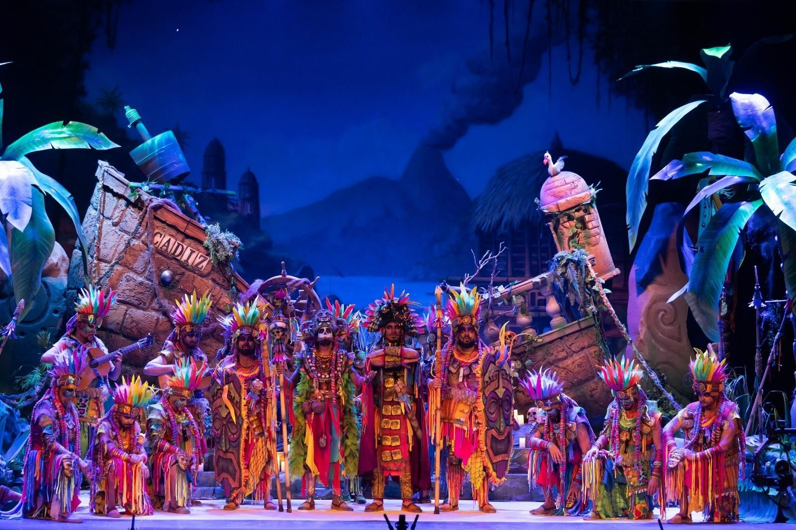 Comparsa 'La tribu', primera de momento en el Jurado Diario.