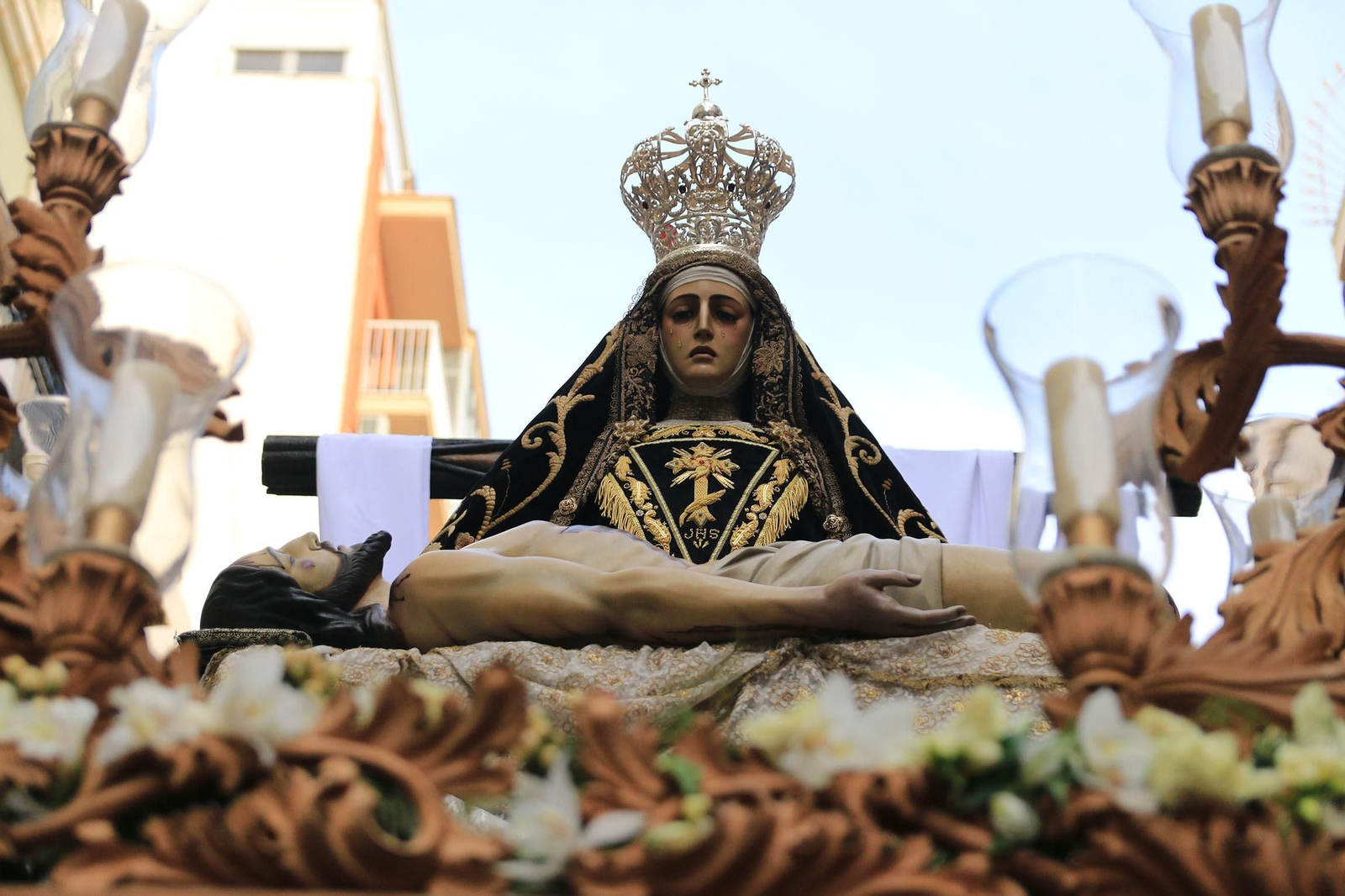 La procesión de Las Angustias, en imágenes