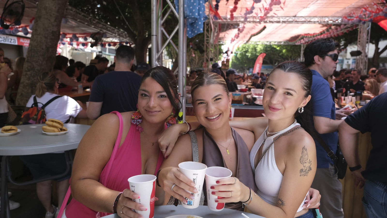 La Feria del Mediodía del jueves en Almería, en imágenes
