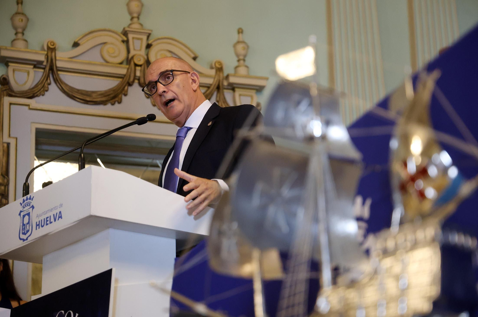 Nardy Lafuente pregona el LVI Trofeo Colombino, en imágenes