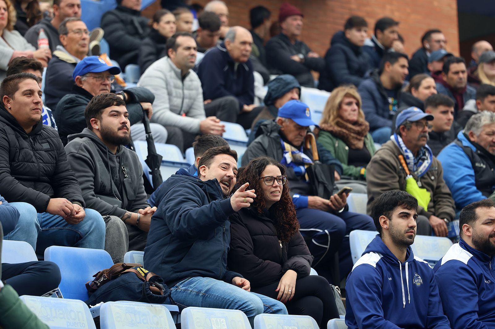Búscate en las gradas del Nuevo Colombino durante el Recre-Almería B
