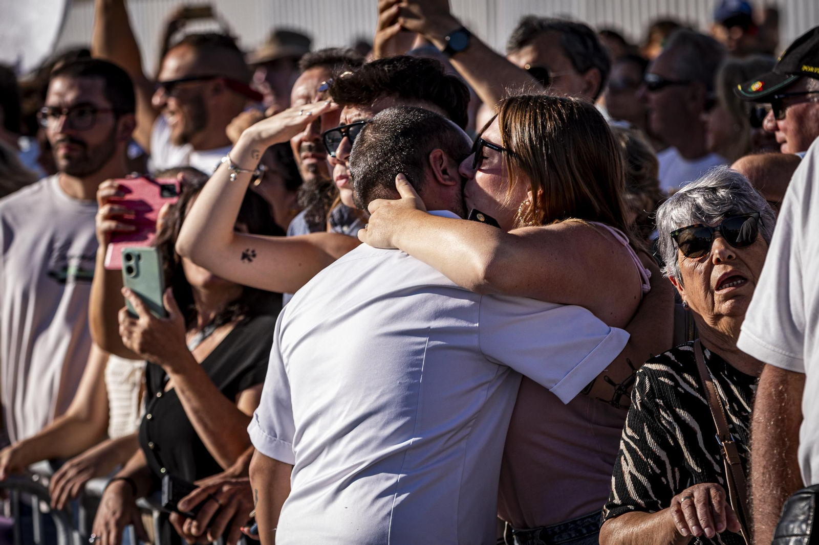Las imágenes de la llegada del buque 'Juan Sebastián de Elcano' a Cádiz