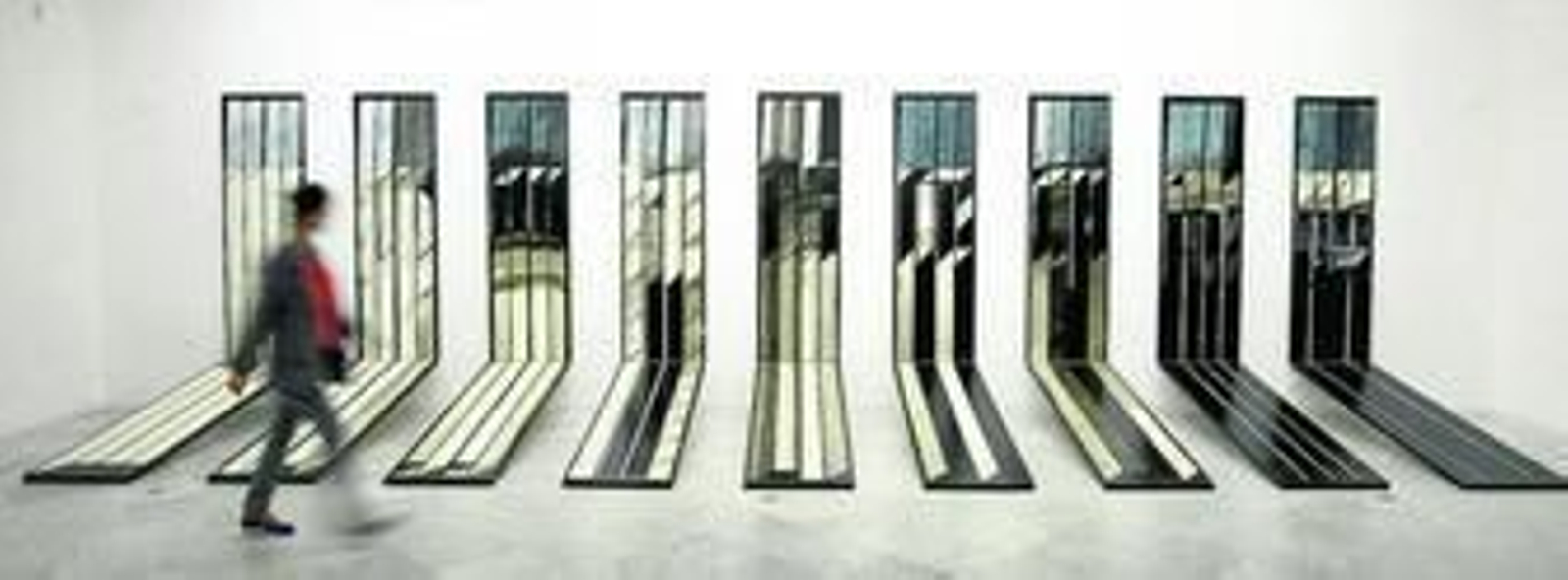 'Nueve paisajes de tormenta' forma parte de una selección que reivindica la relevancia de Sierra como un creador versátil que no entiende de fronteras.