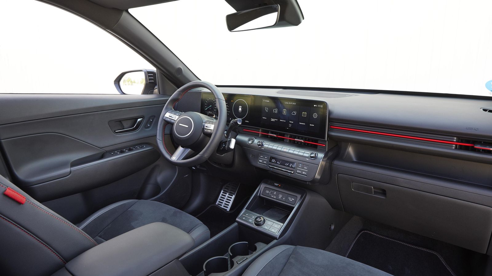 La estructura de las pantallas es muy semejante a las que se emplea en los Ioniq.