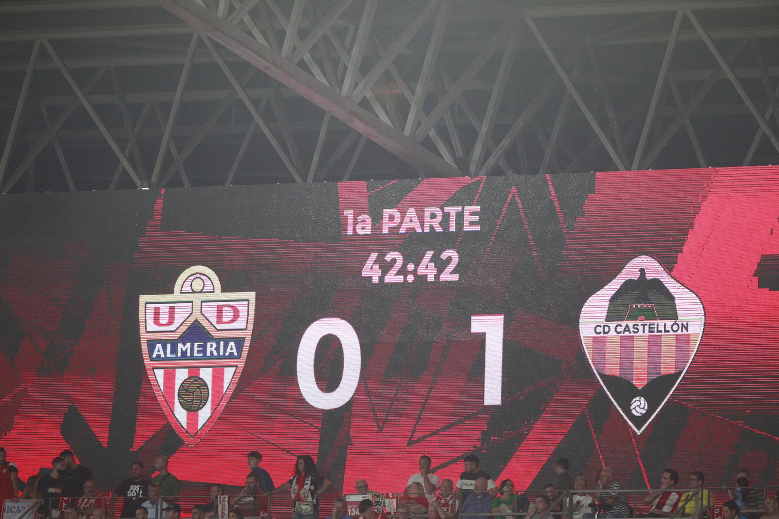 El partido U.D. Almería-C.D. Castellón en imágenes
