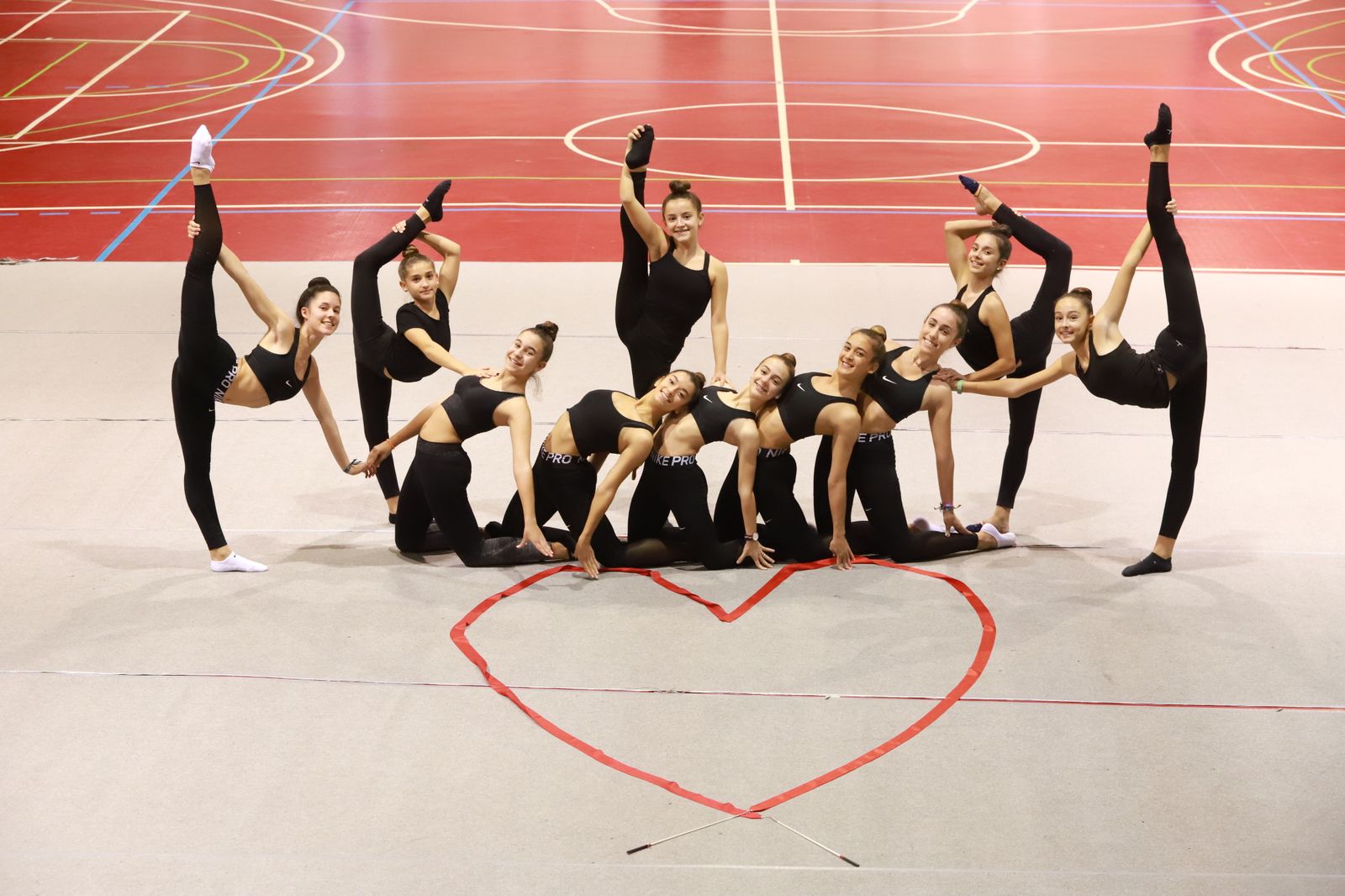 Las representantes algecireñas en el Nacional, en un entrenamiento