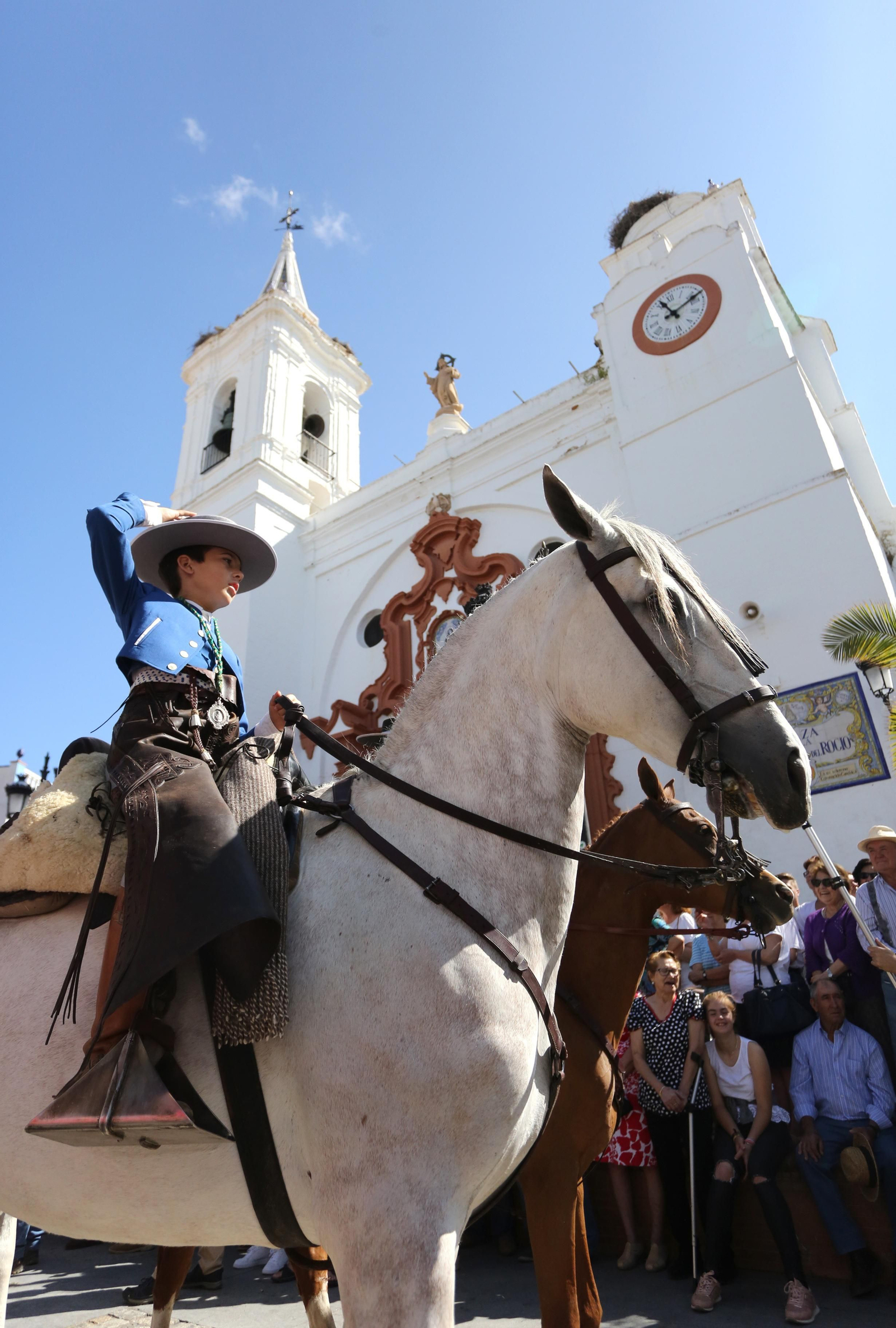 Imágenes de la Hermandad Matriz de Almonte en El Rocío 2019