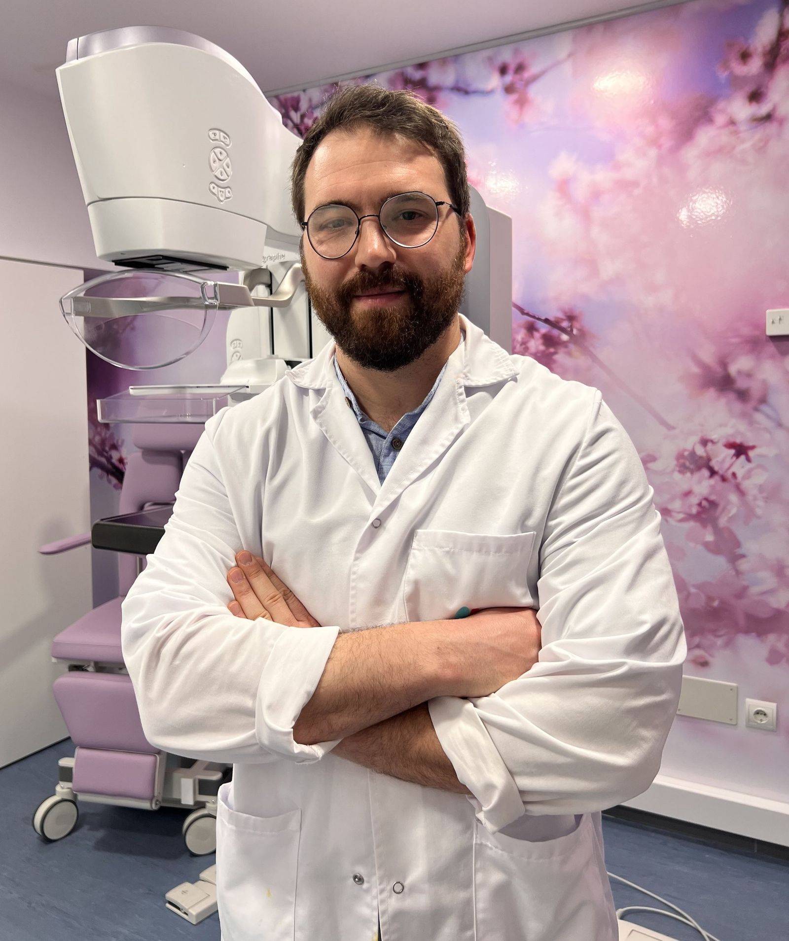 El doctor Manuel Ávila, especialista en radiodiagnóstico.