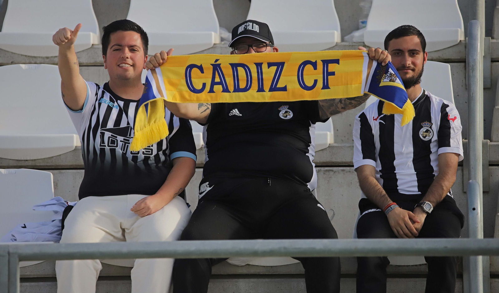 Búscate en el Ciudad de La Línea durante el Balona - Xerez Deportivo de Segunda Federación