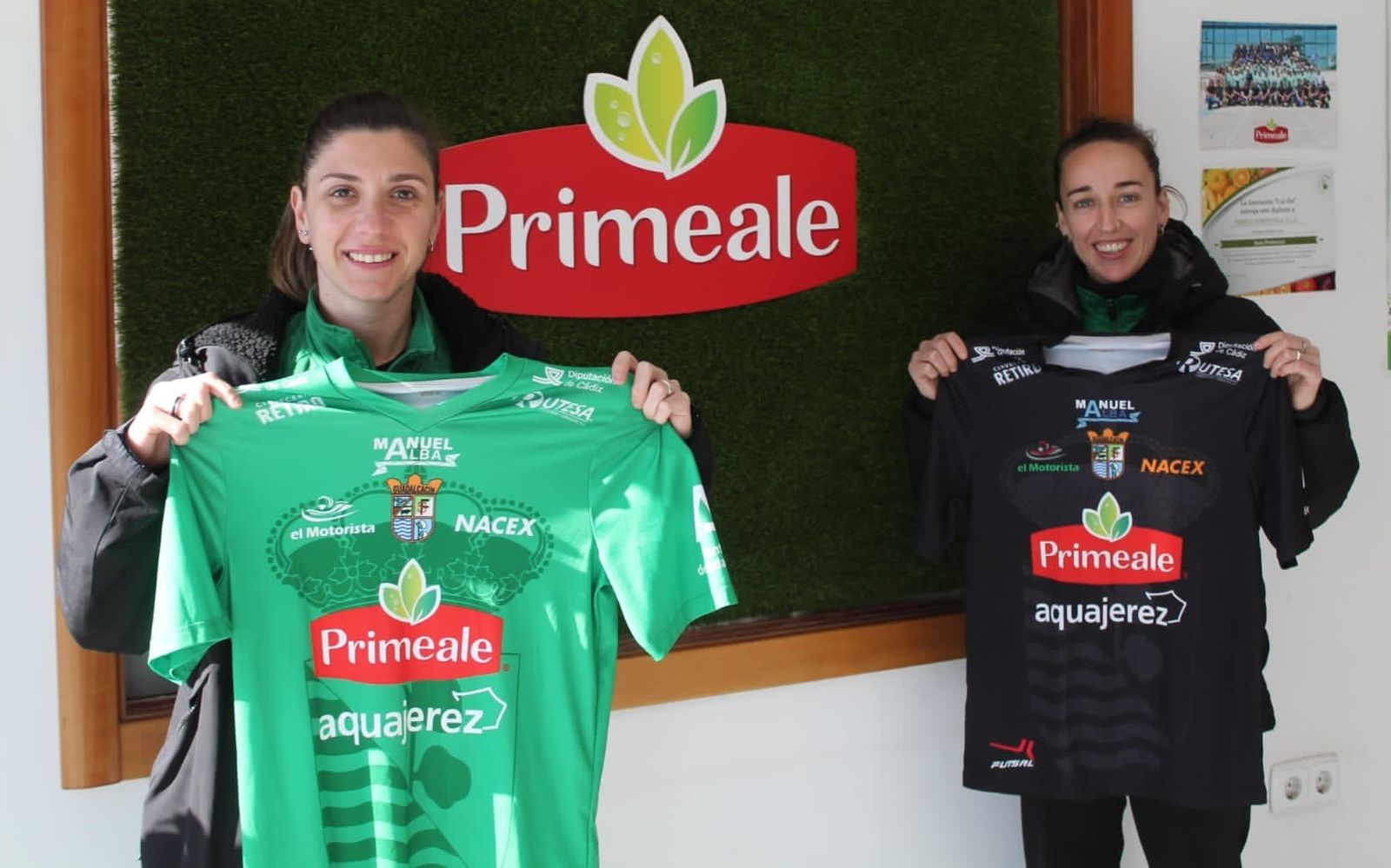 Guti y Nona, jugadoras del Guadalcacín FSF.