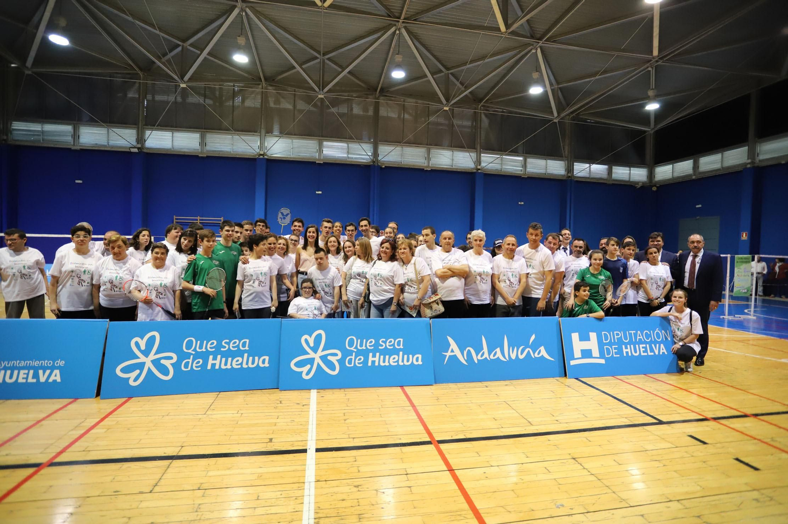 Imágenes de Carolina Marín en el Palacio de deportes, con la asociación Inclusivo, que ella misma Amadrina
