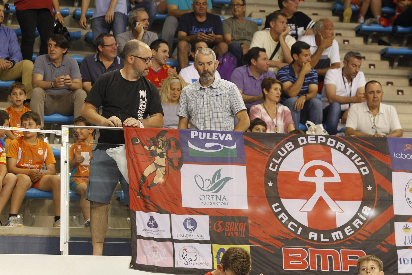 Fotogalería España-Suecia. Balonmano. Palacio Juegos Mediterráneos. Almería