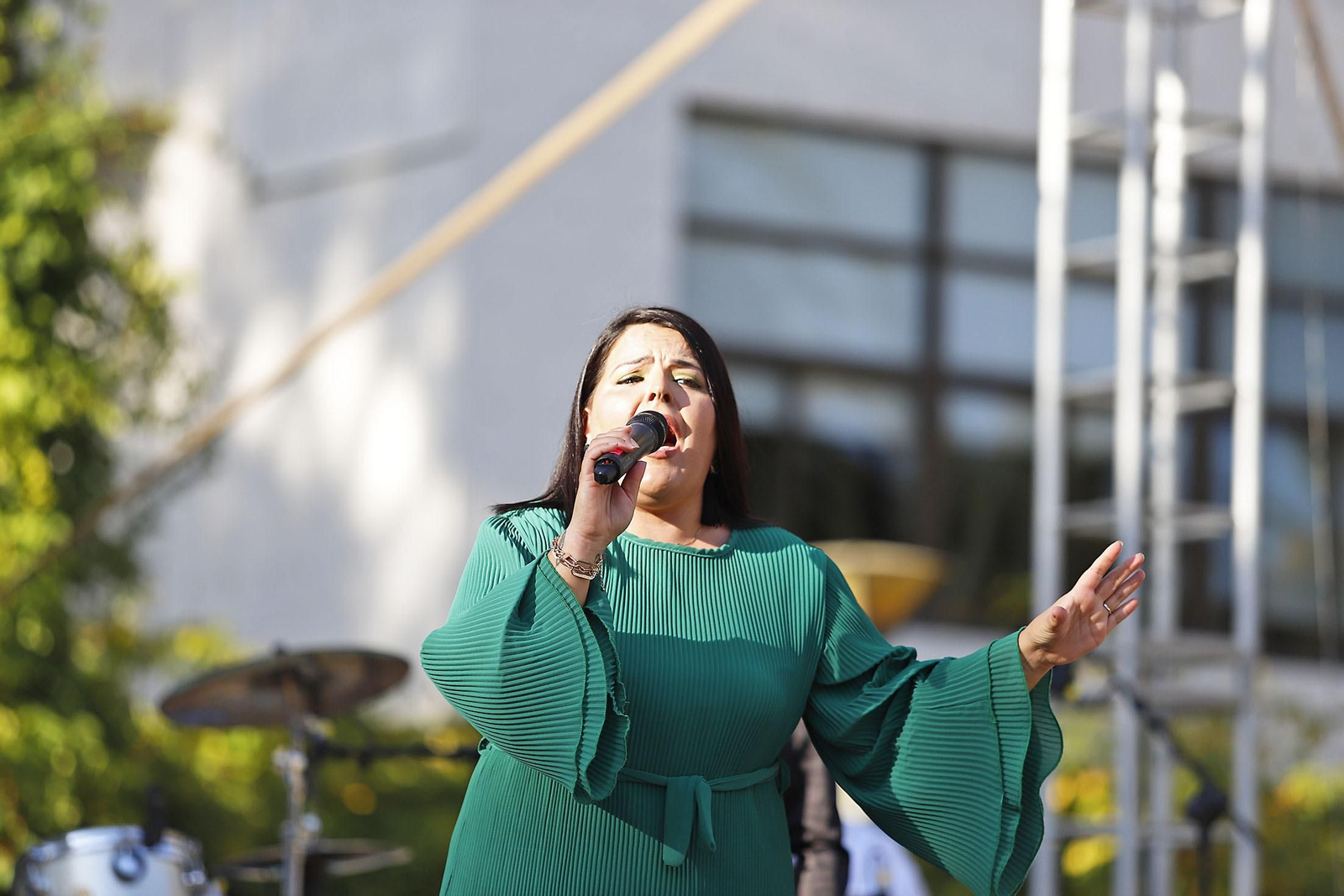Imágenes de la Feria de las Sevillanas en los jardines del muelle