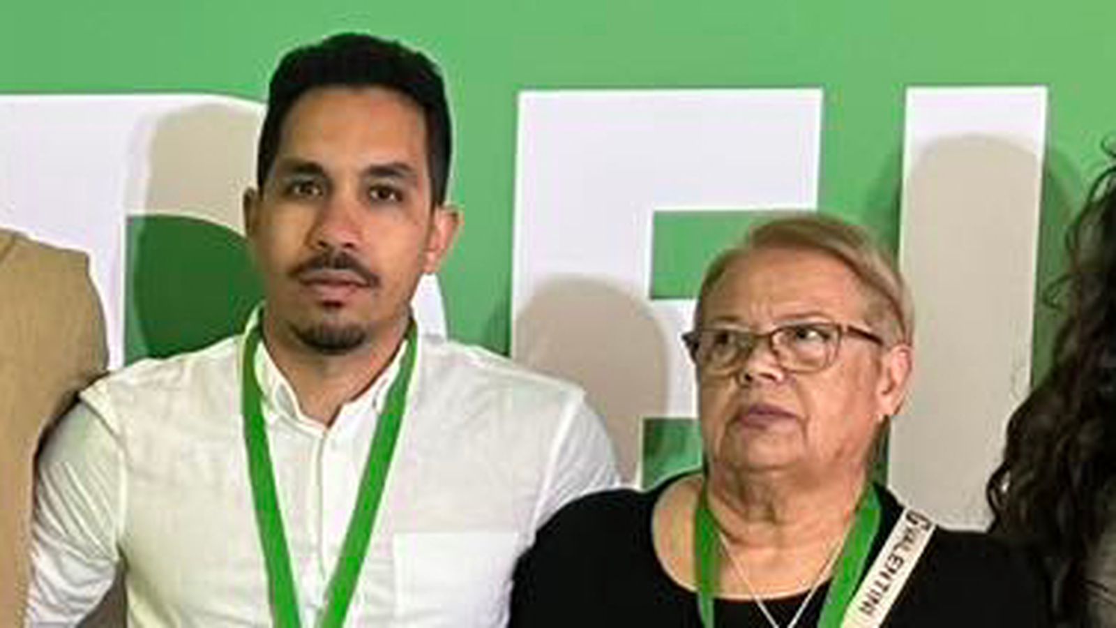 Bilal Berouani, junto a Rosa Ramírez.