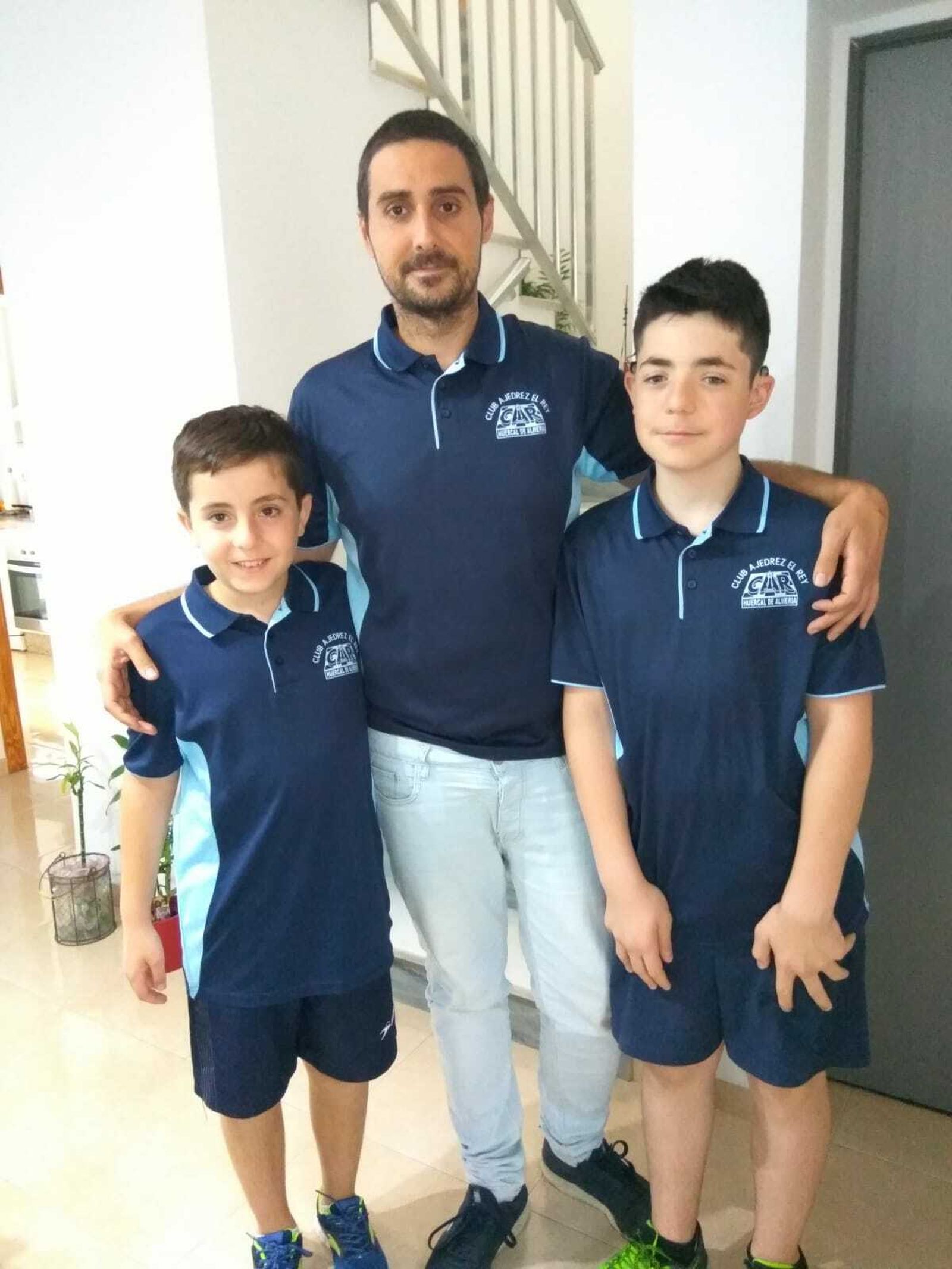 Integrantes del Club Ajedrez El Rey en el torneo cartaginés