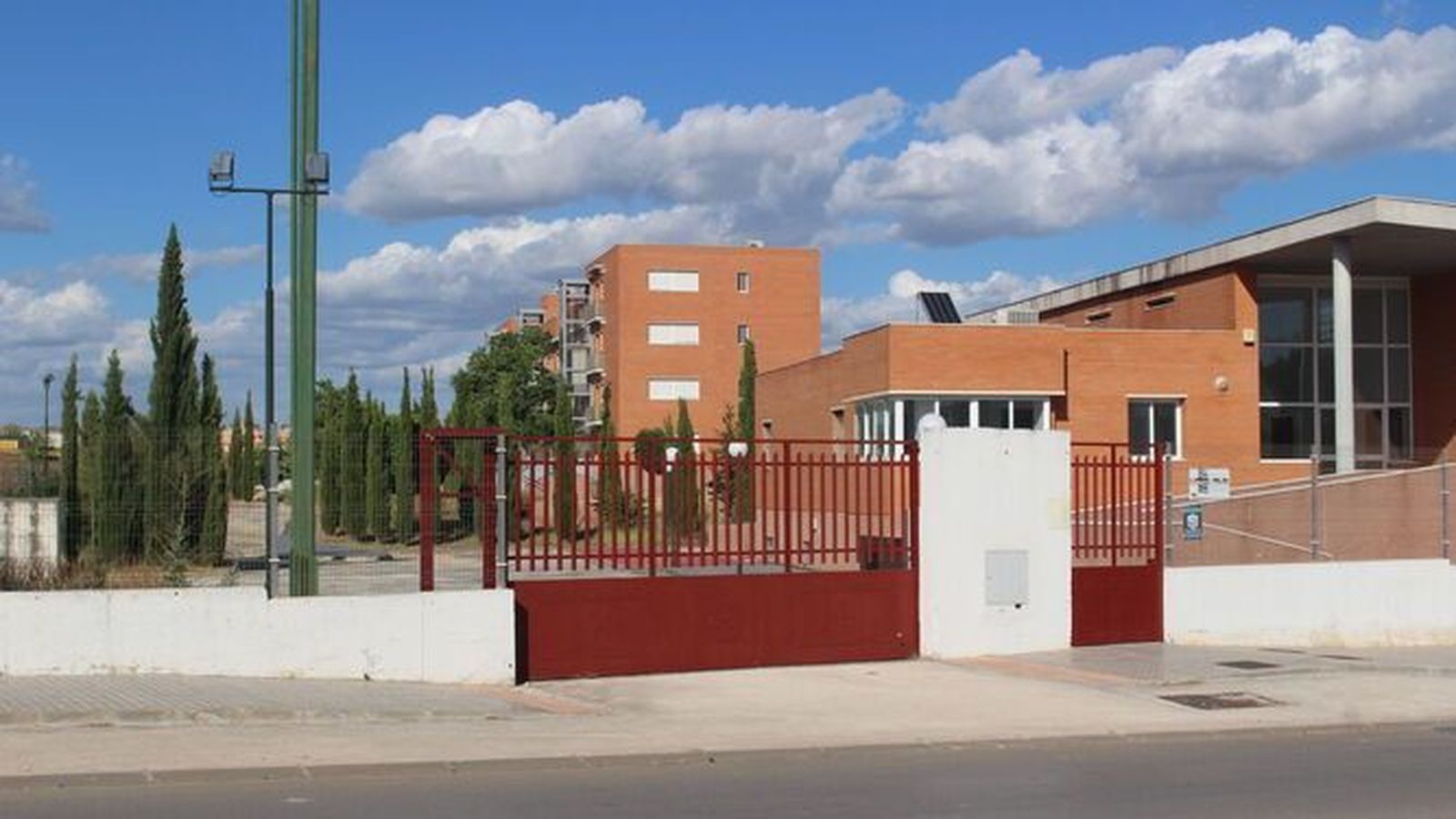 Cuartel de la Guardia Civil de Puente Genil.