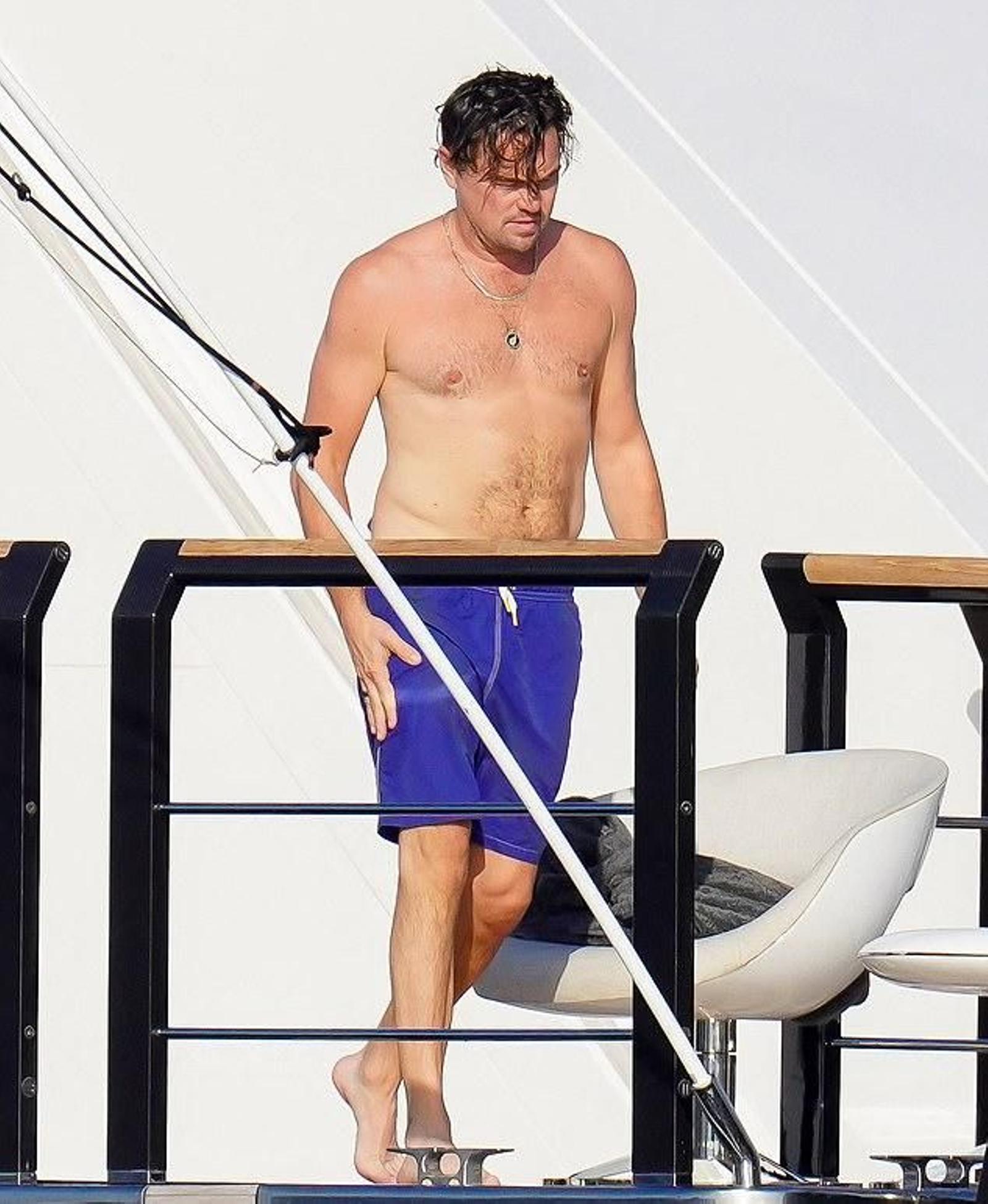 Leonardo Dicaprio es un enamorado de España, donde cuenta con numerosos negocios. Leonardo Dicaprio es un enamorado de España, donde cuenta con numerosos negocios.