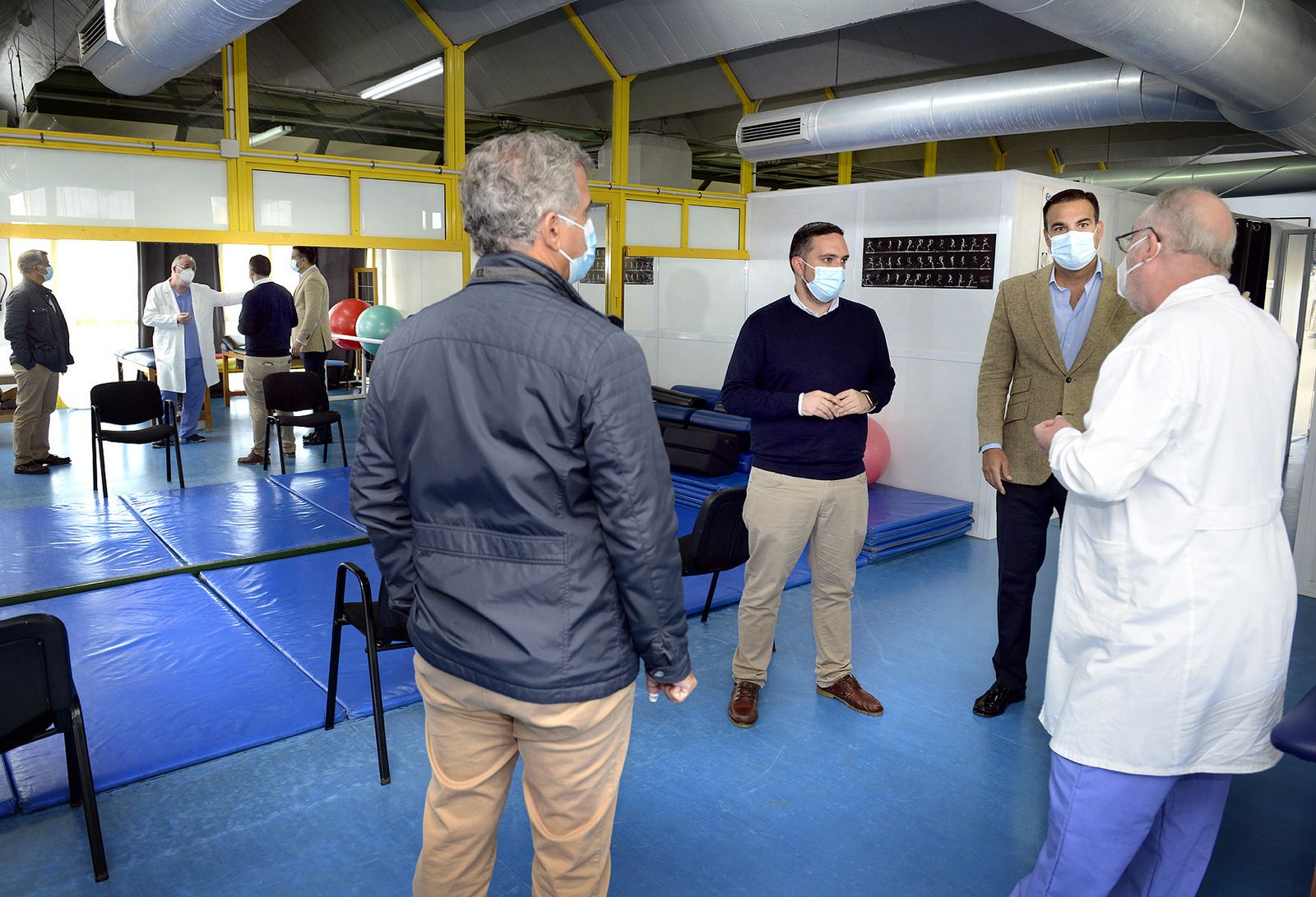 Un momento de la visita de Jesús Alba al Centro Municipal de Medicina del Deporte.