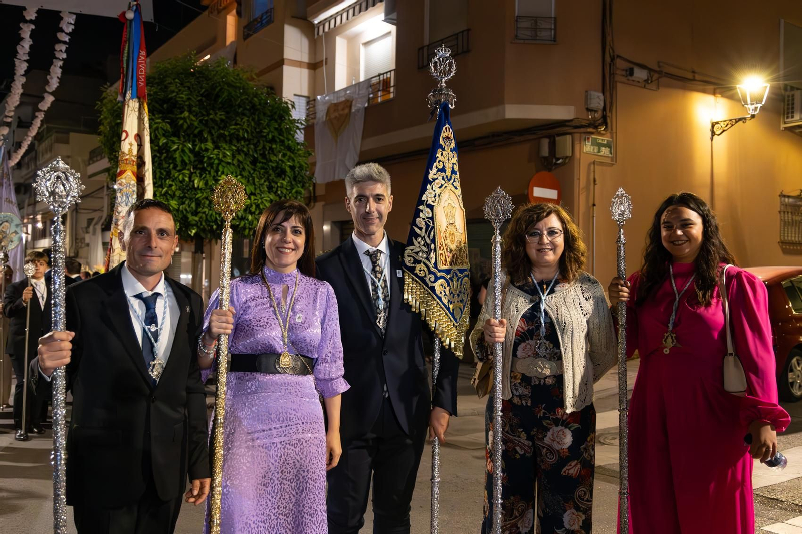 Santa Ana, patrona de Torredelcampo, recibe el bastón de mando como Alcaldesa Perpetua.