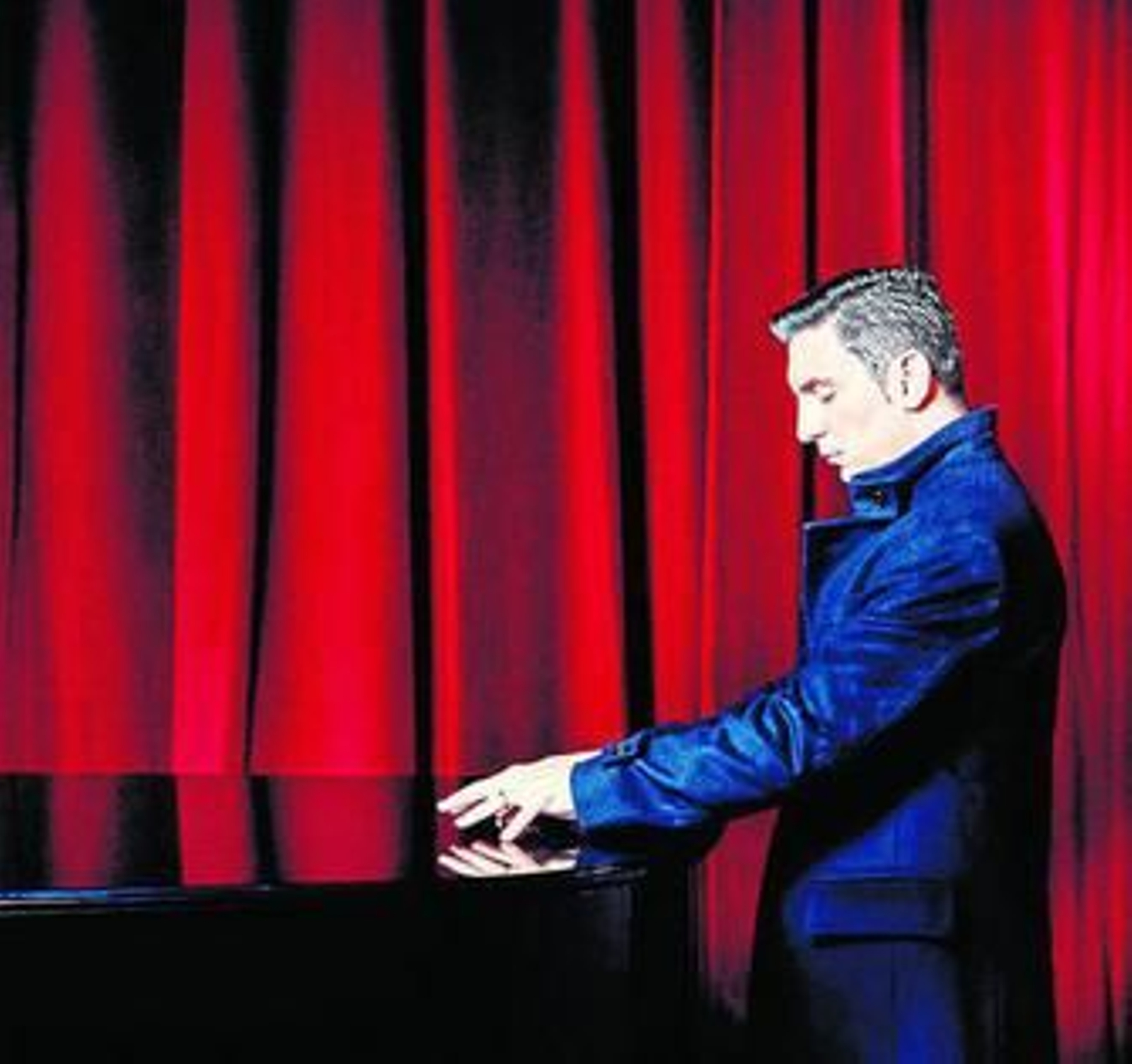 El pianista valenciano Carles Marín, en una fotografía promocional de su nuevo álbum.