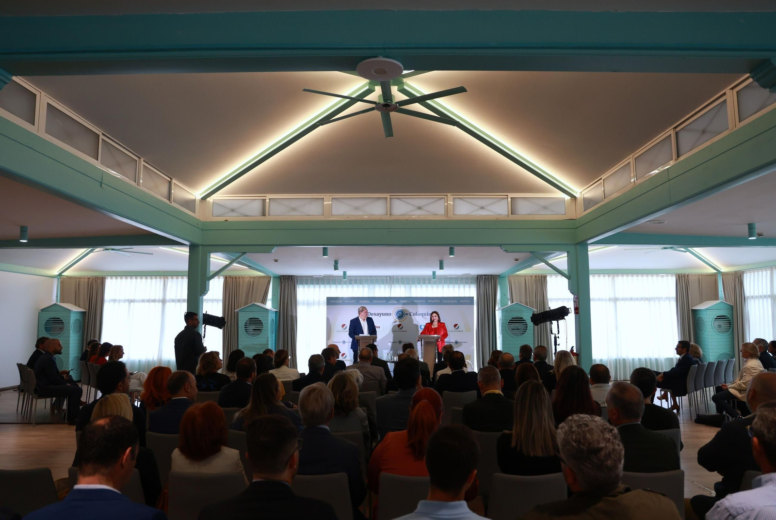 Desayuno informativo organizado por 'Málaga Hoy' con la alcaldesa de Torremolinos, Margarita del Cid.