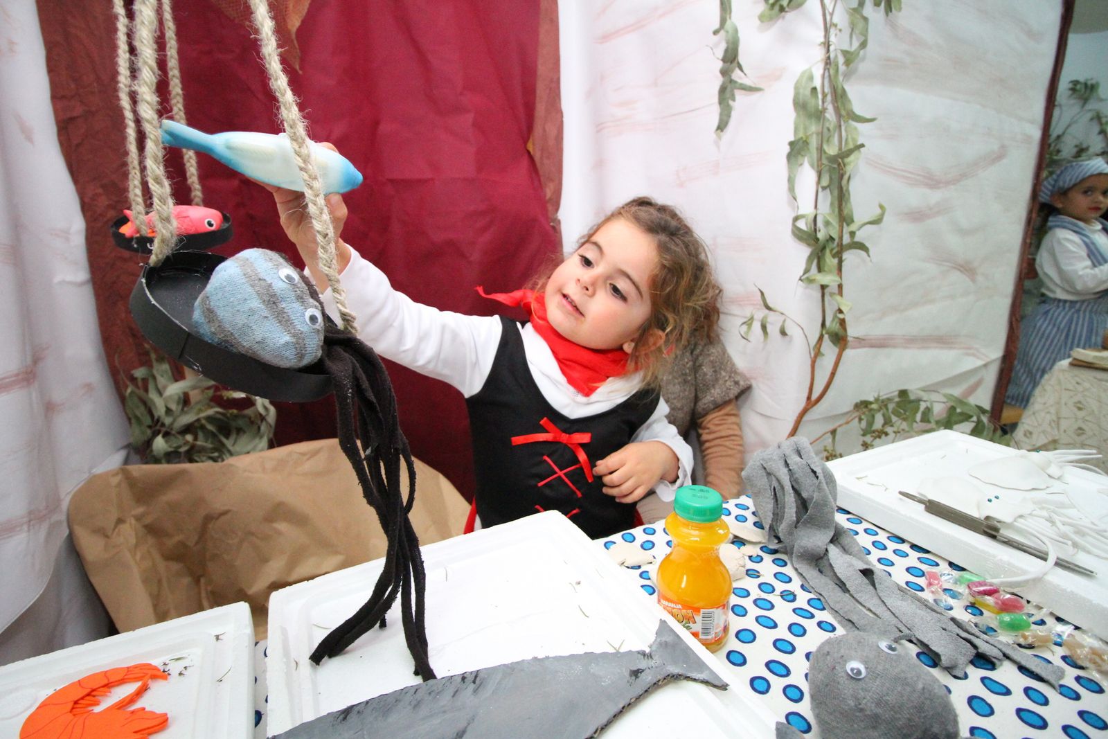 Imágenes del Belén viviente del colegio 12 de Octubre y la AMPA