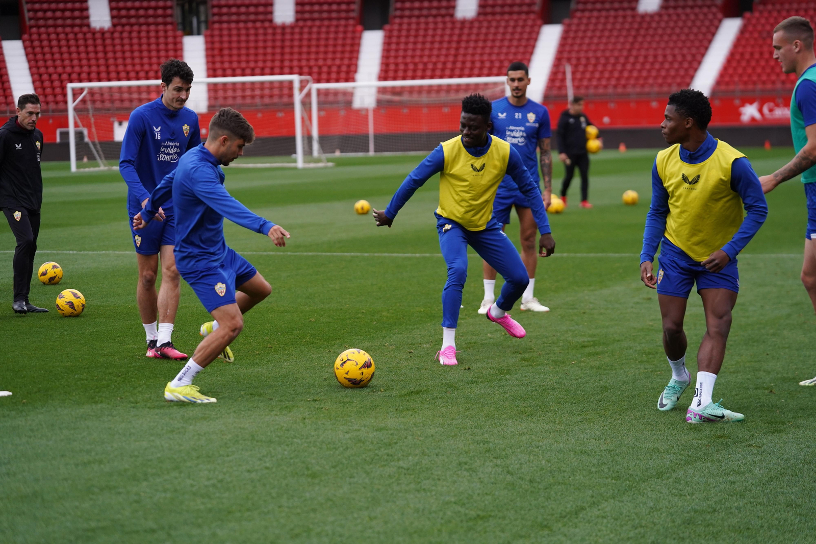 Ramazani podrá ser de la partida ante el Atlético tras cumplir sanción en Granada