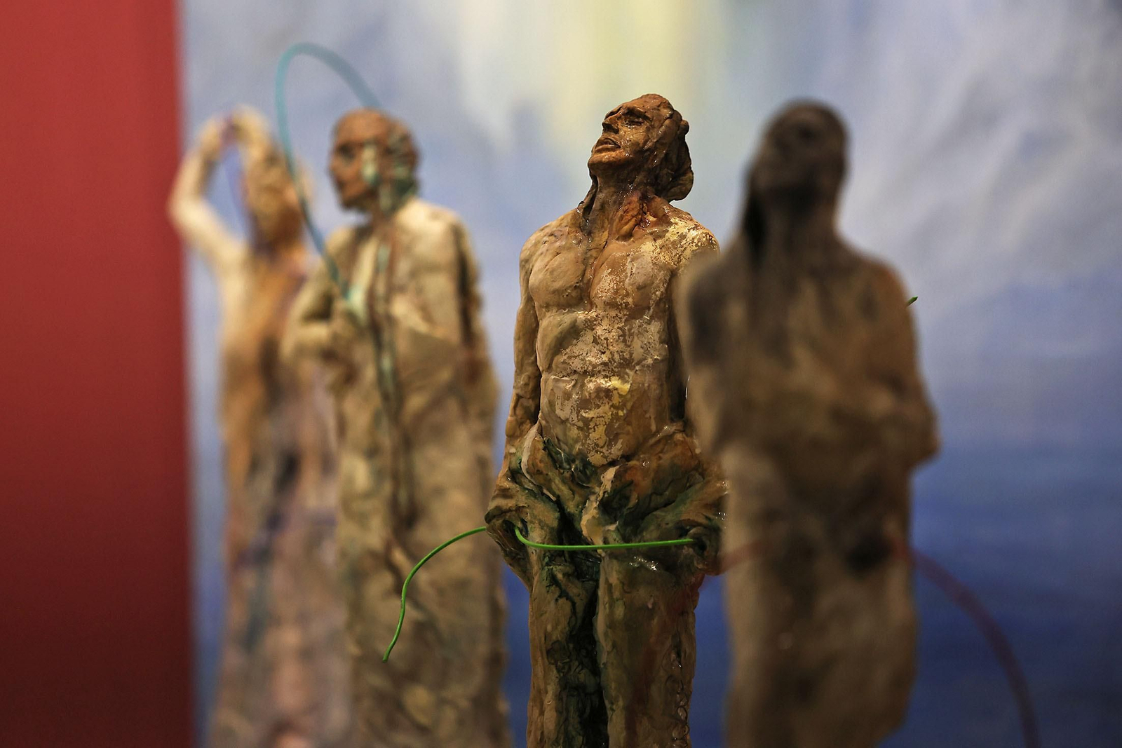 Imágenes de la inauguración de la muestra 'Camino de Perfección' del pintor Antonio Belmonte