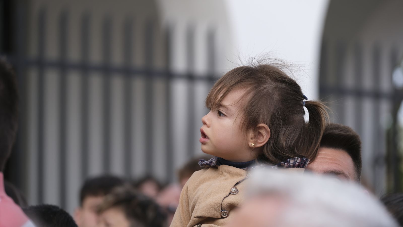 La procesión del Encuentro por las calles de Almería, en imágenes