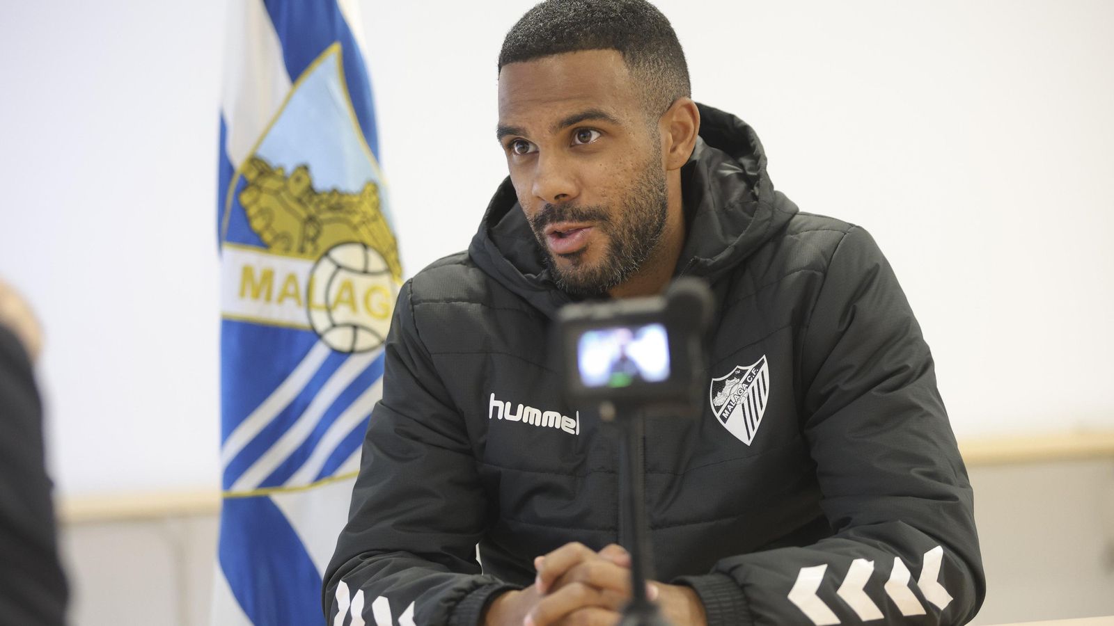 Jonas Ramalho dialoga en el encuentro con Málaga Hoy.