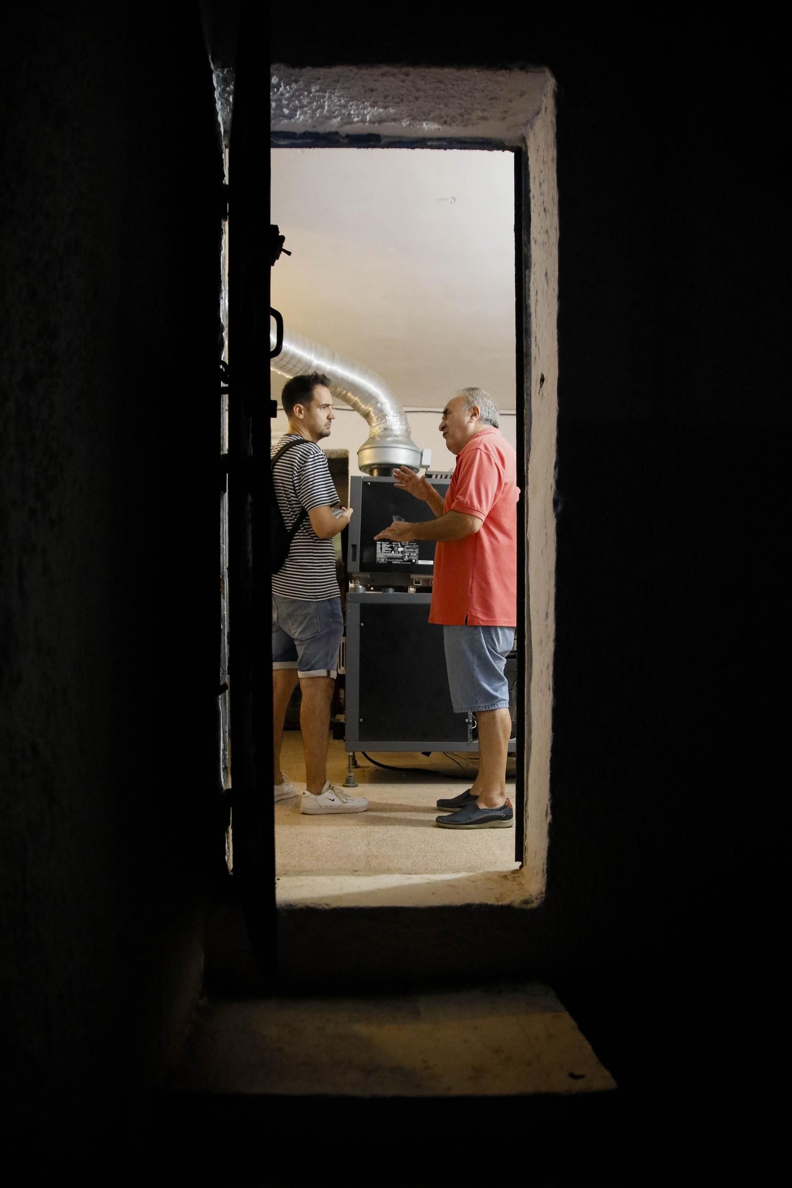 Imágenes de la última proyección en el cine de verano de Garrucha Imágenes de la última proyección en el cine de verano de Garrucha