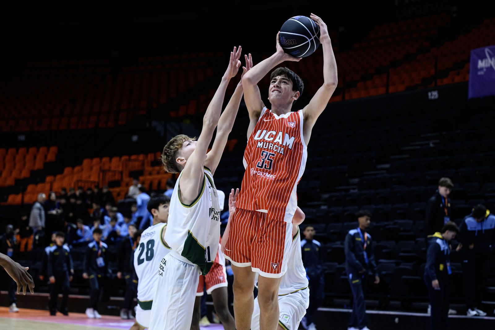 La celebración del Unicaja por acceder a la Minicopa