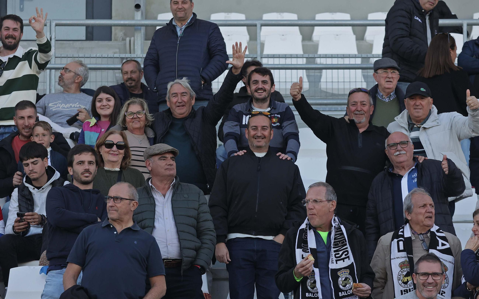 Búscate en el Ciudad de La Línea durante el Balona - Xerez DFC de Segunda Federación