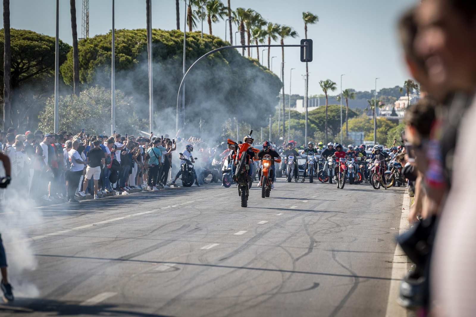 Las imágenes del sábado de Motorada en El Puerto por el Gran Premio de Motociclismo de Jerez 2025