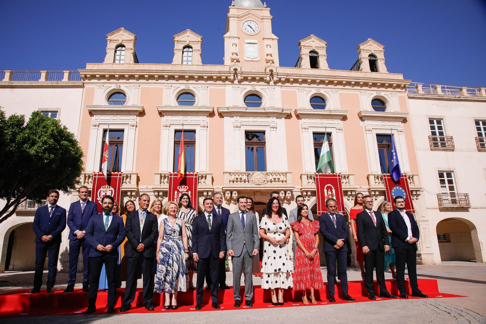 Imágemes de la casa consistorial de Almería