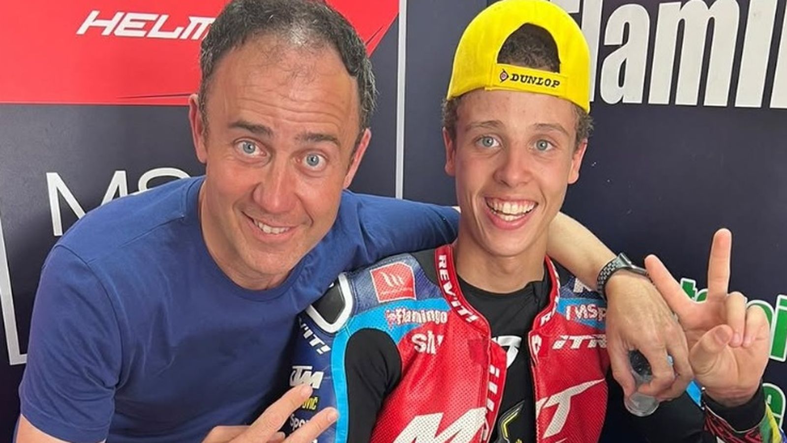 El brasileño Diogo Moreira junto con su mánager, Diego Silvente.