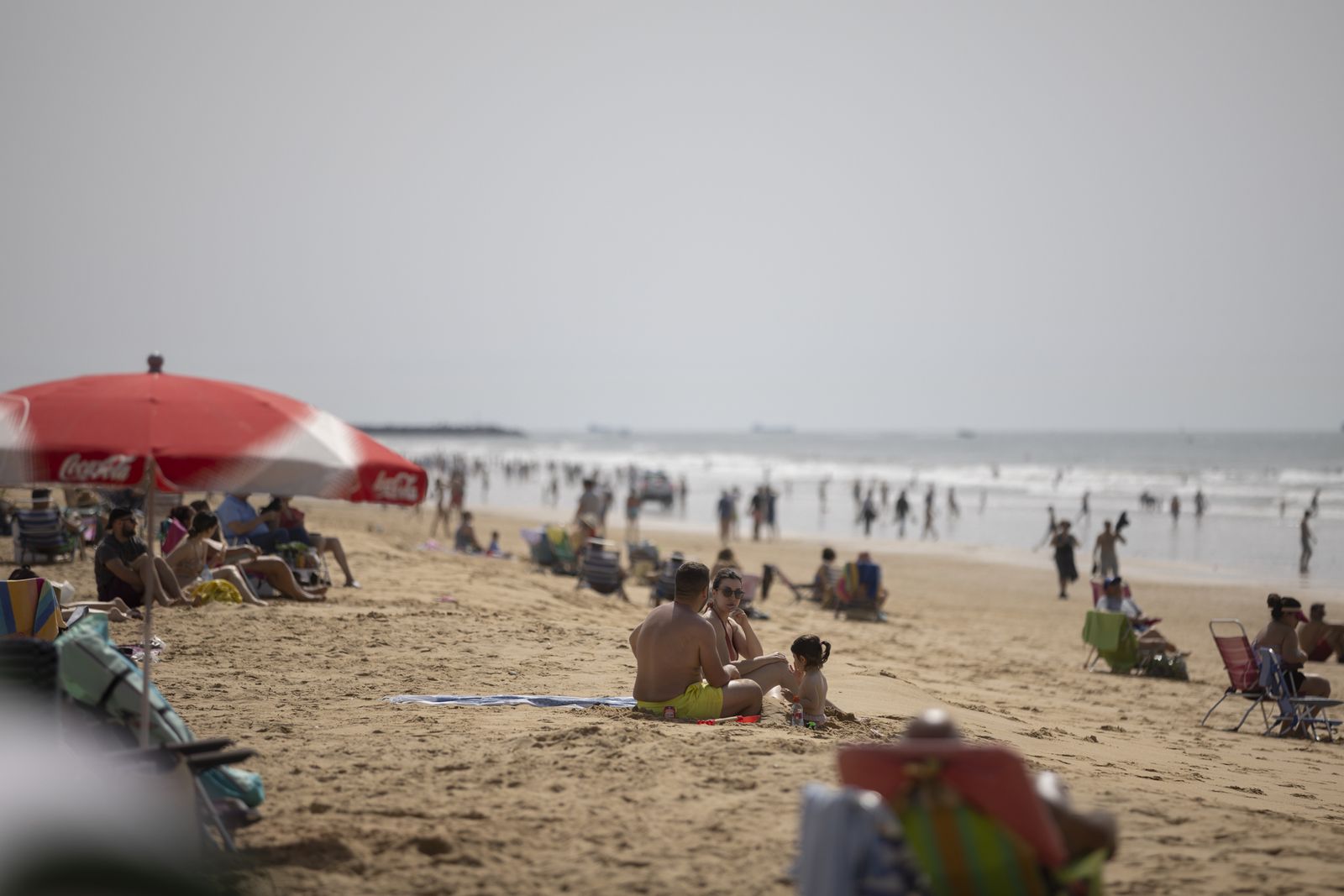 Imágenes del ambiente en las playas en este sábado 8 de abril