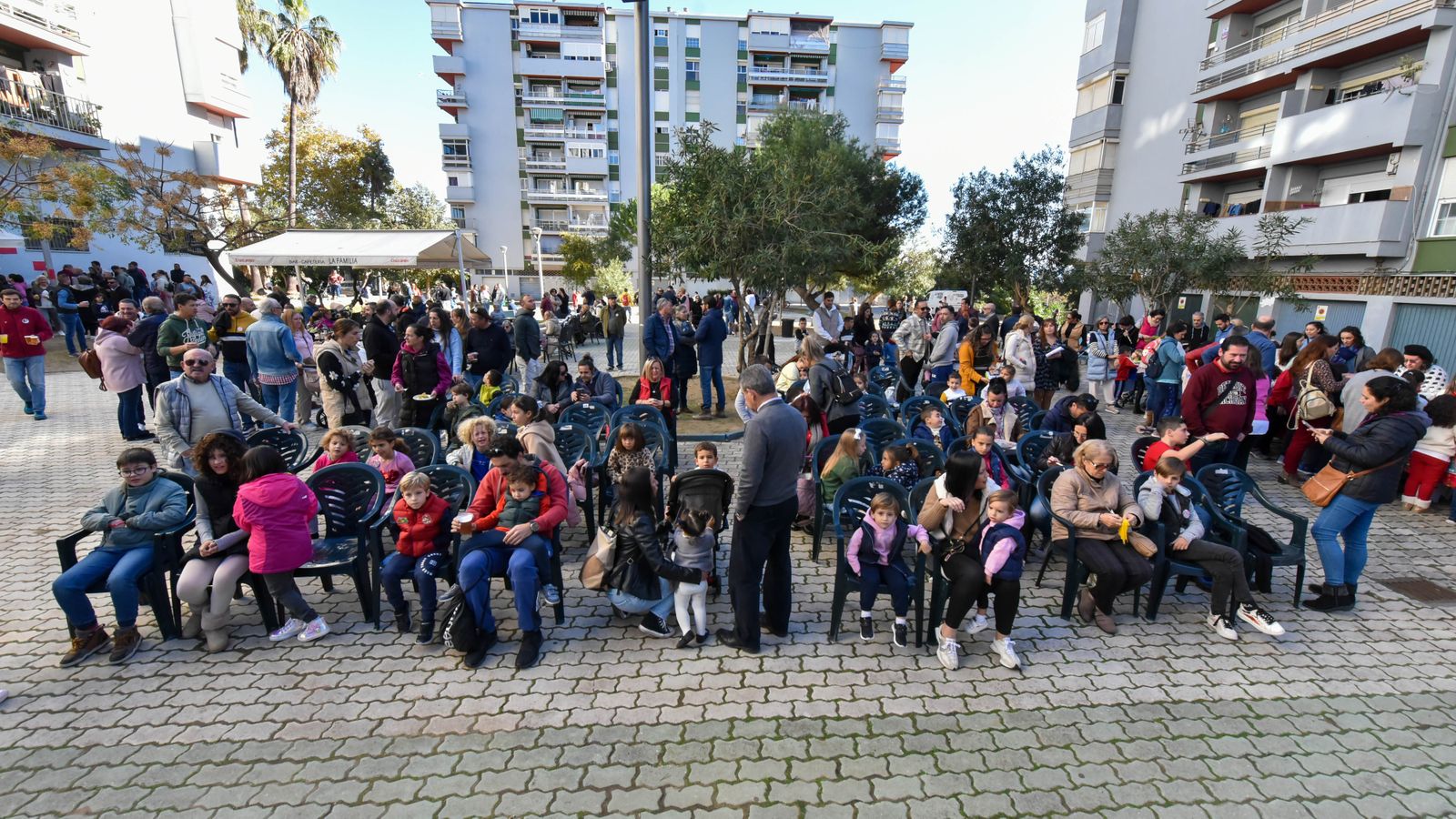 I Convivencia Vecinal "Haciendo Barrio" en San José Artesano, en imágenes