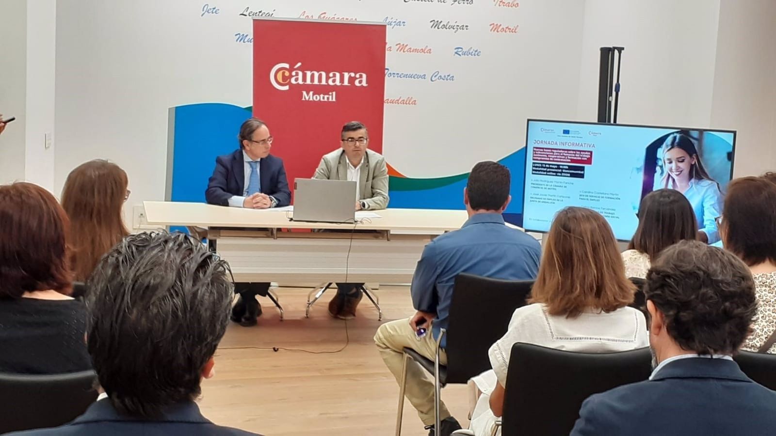 La Junta informa en Motril de las medidas que respaldan el fomento del trabajo autónomo