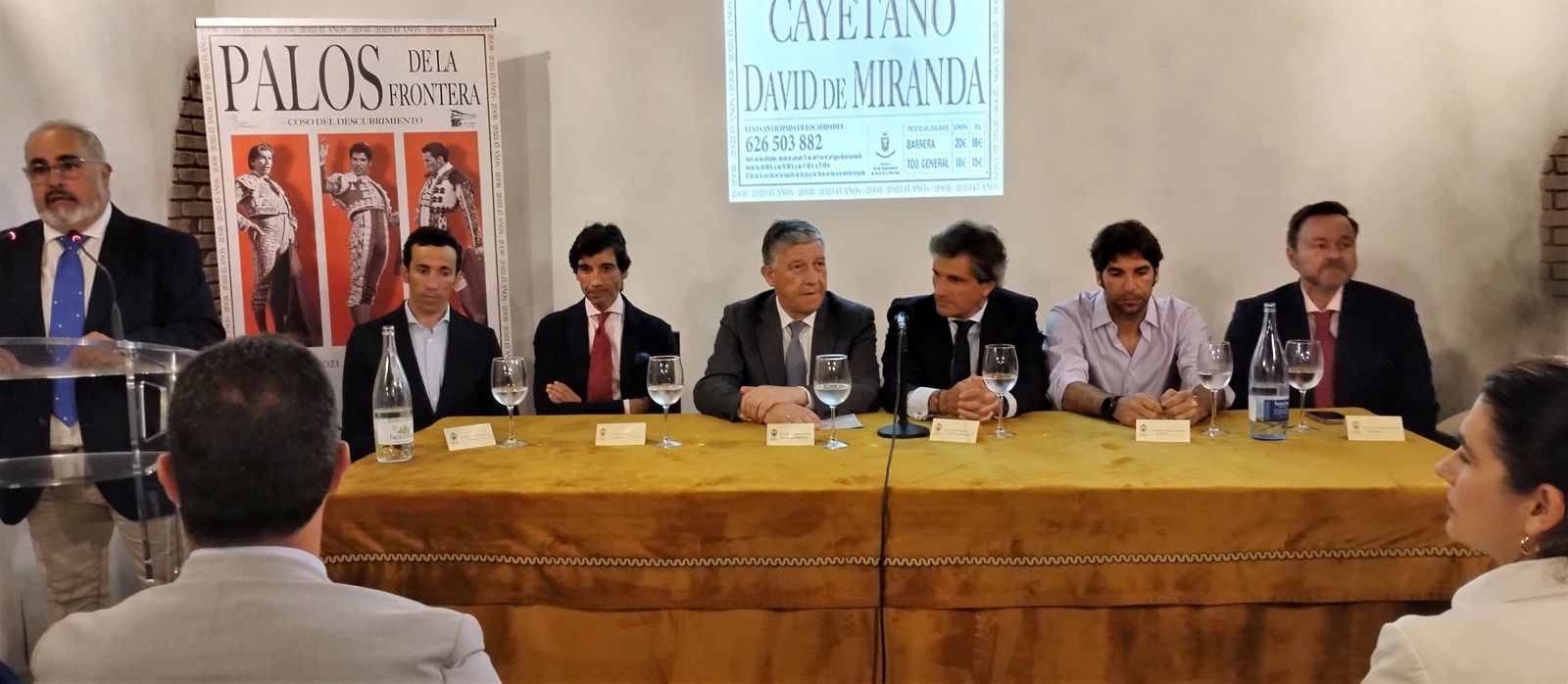 Curro Díaz, Miranda y Cayetano con Albarreal el 22 de abril en el Coso del Descubrimiento