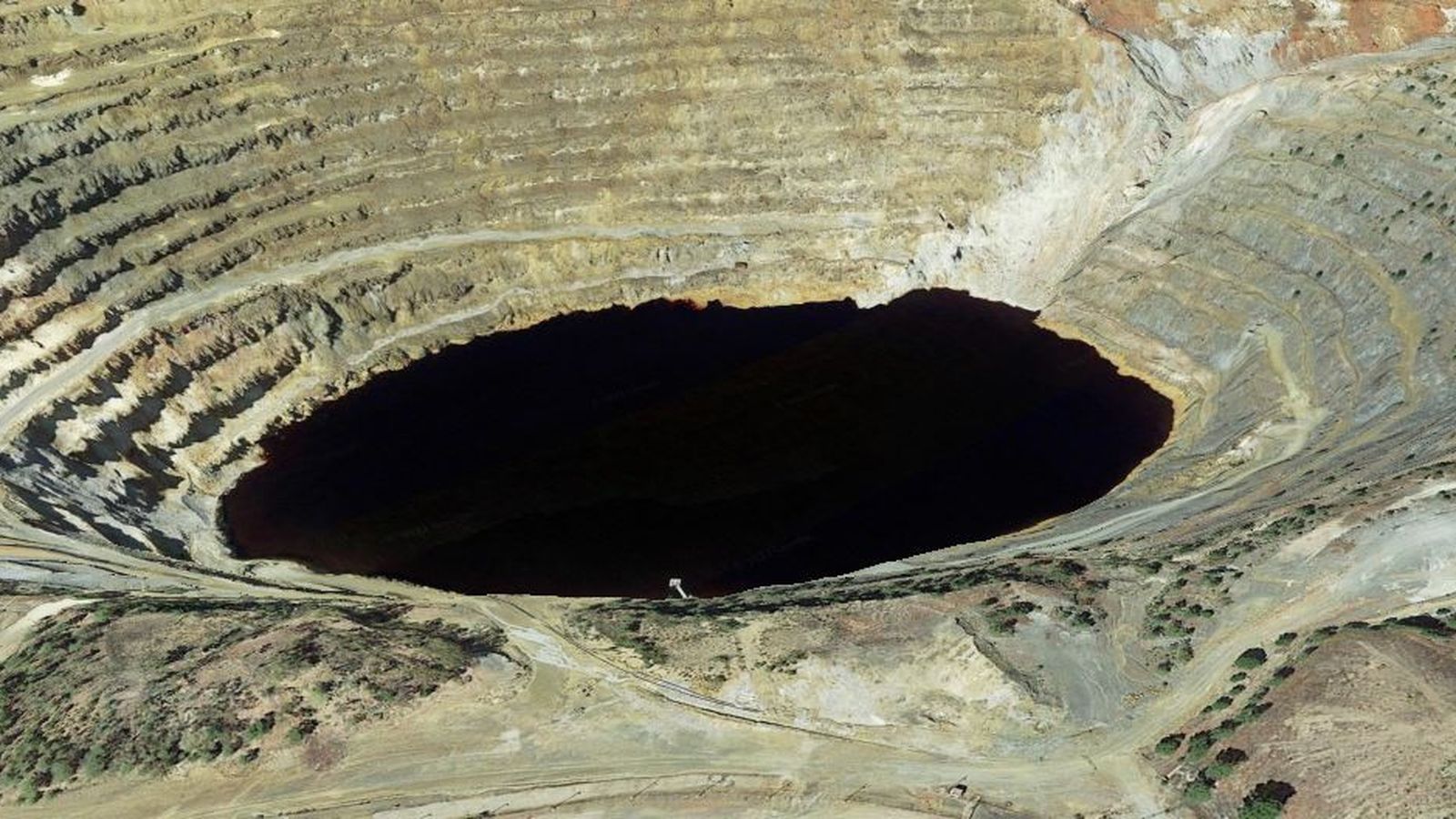 La impresionante vista de la Corta Alaya desde el cielo