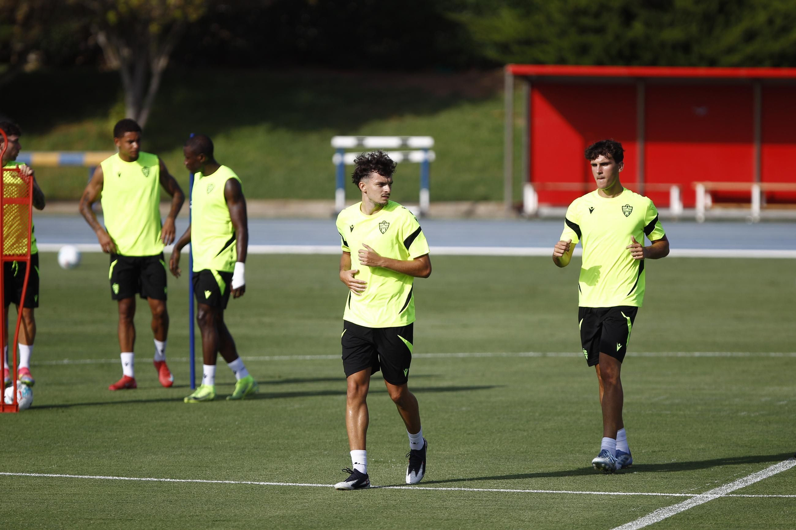 Primer entrenamiento de la Temporada 2025-2026 de la U.D. Almería, en imágenes