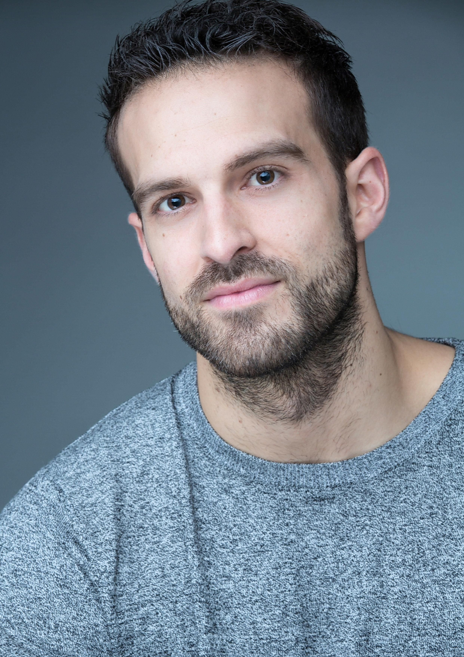 El sevillano Javier Santos es uno de los protagonistas de 'West Side Story'.