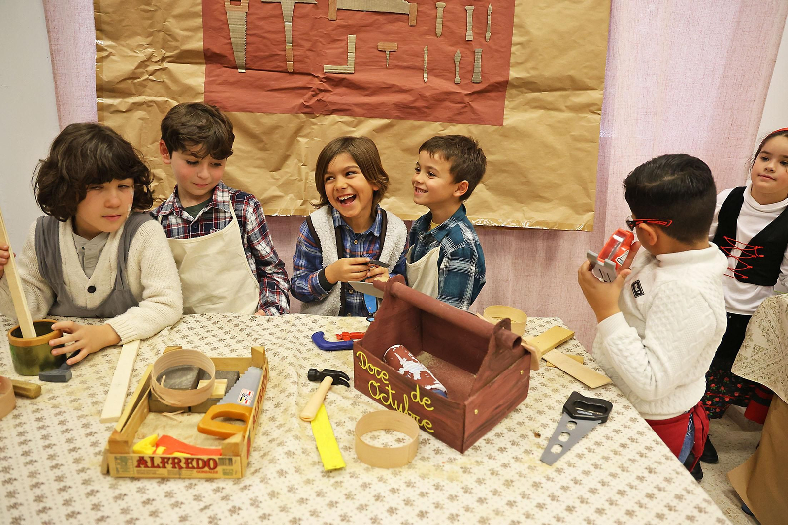 El impresionante Belén viviente del CEIP 12 de Octubre