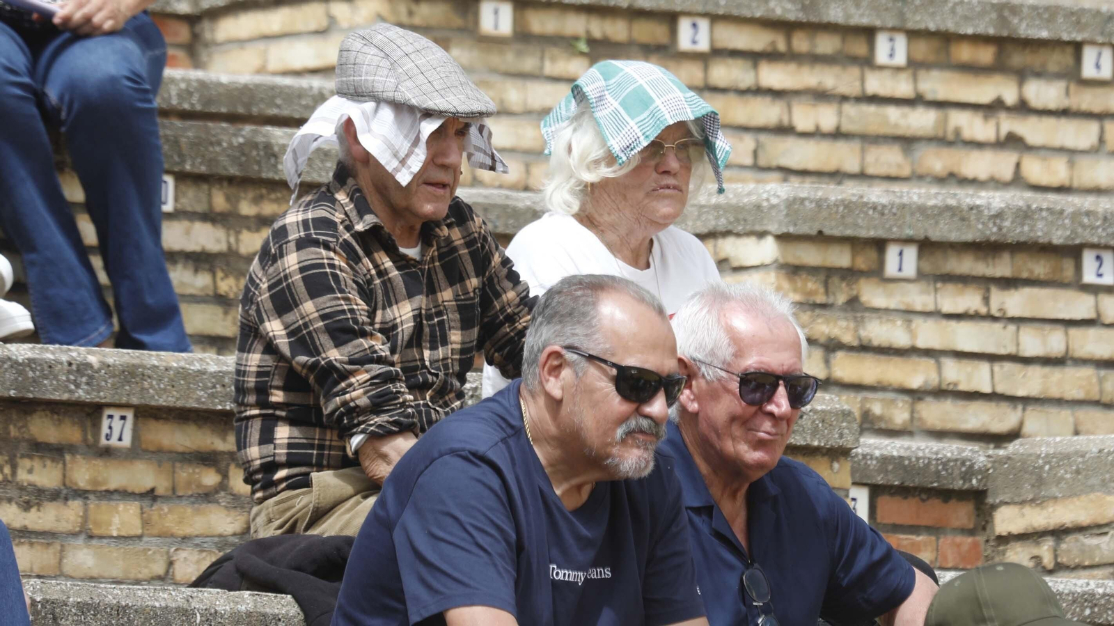 La clase magistral de tauromaquia organizada por Miguelete, en imágenes