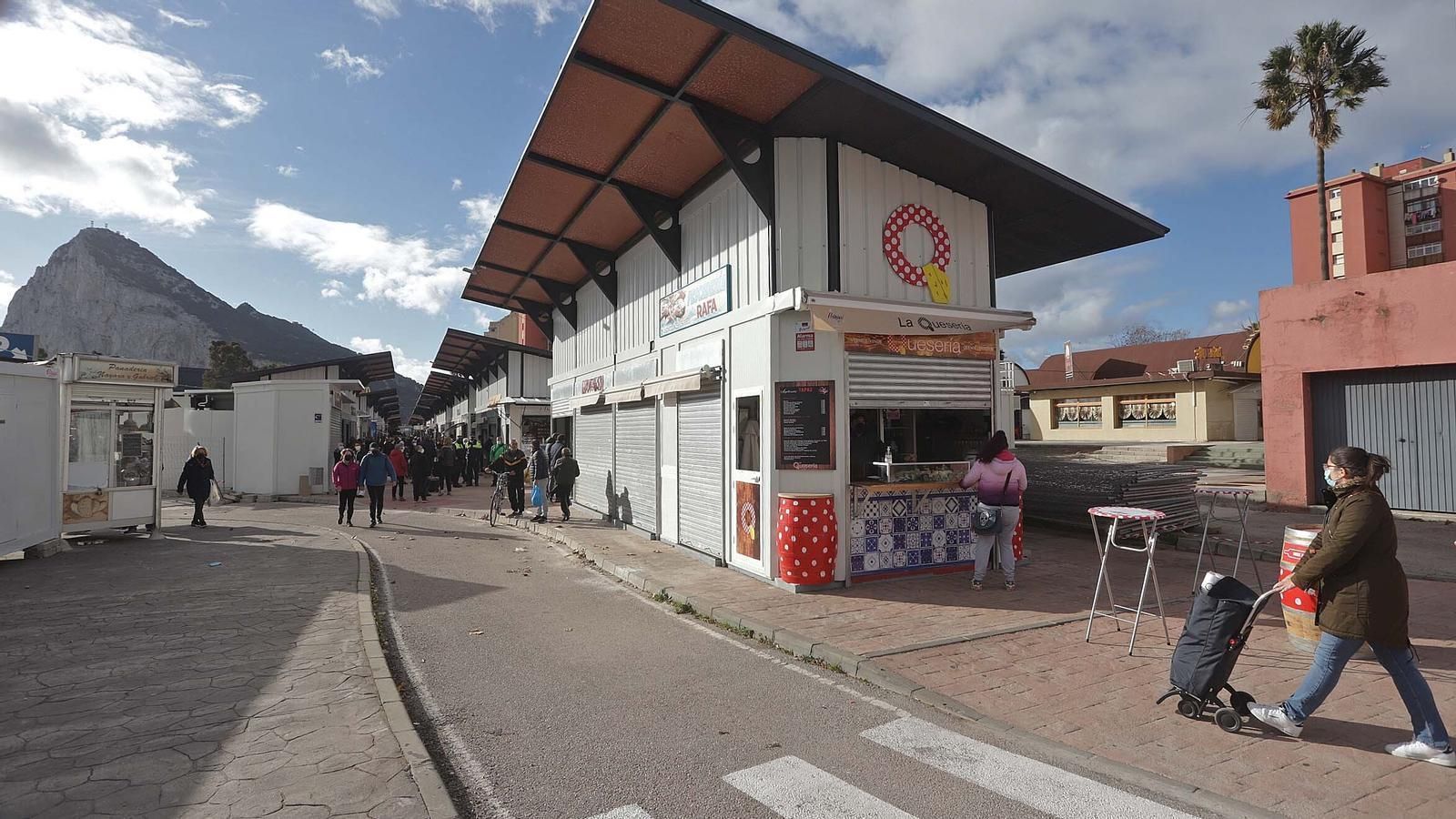 El mercado provisional, en el Bulevar 20 de Abril.