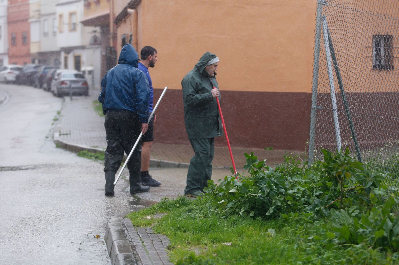 Fotos del temporal de lluvia y viento por la borrasca Kristin en el Campo de Gibraltar