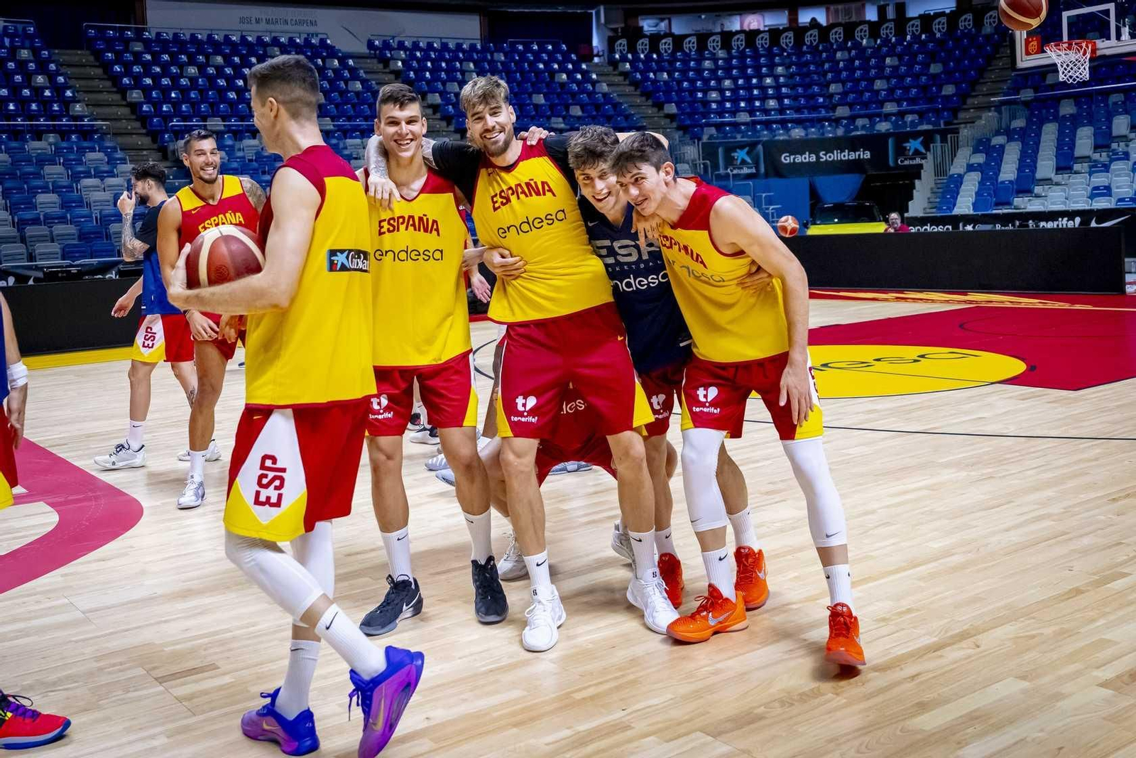 Así luce el Carpena customizado para los partidos de España